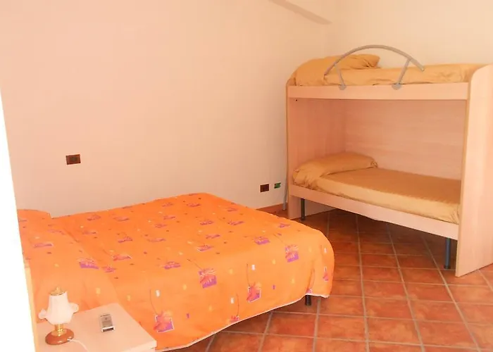 Agriturismo U Cannatiallu בית חווה *