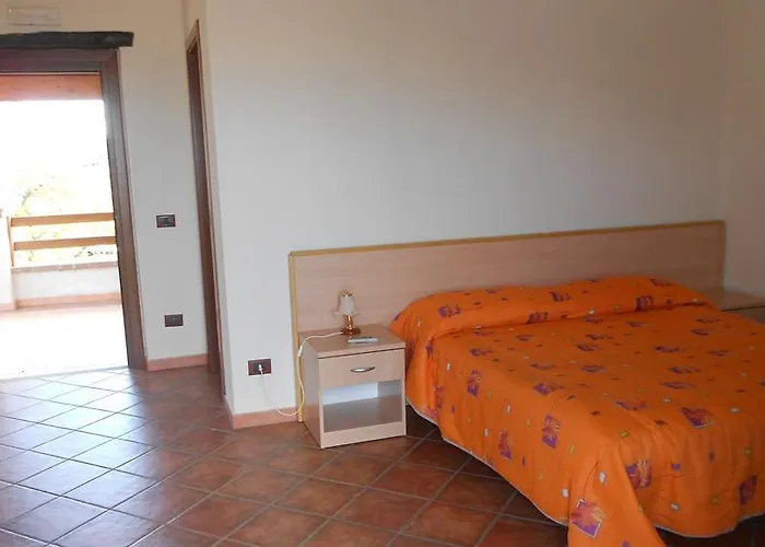 בית חווה Agriturismo U Cannatiallu