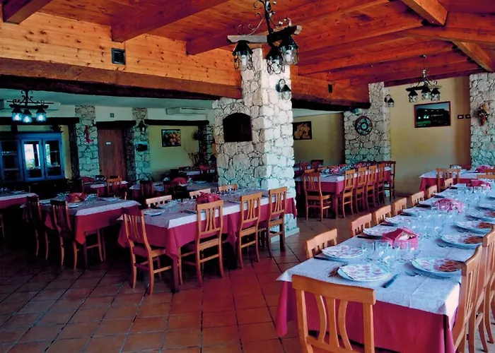 בית חווה Agriturismo U Cannatiallu